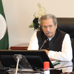 شفقت محمود کا مشترکہ پروگراموں پر عالمی بینک کے وفد سے خطاب